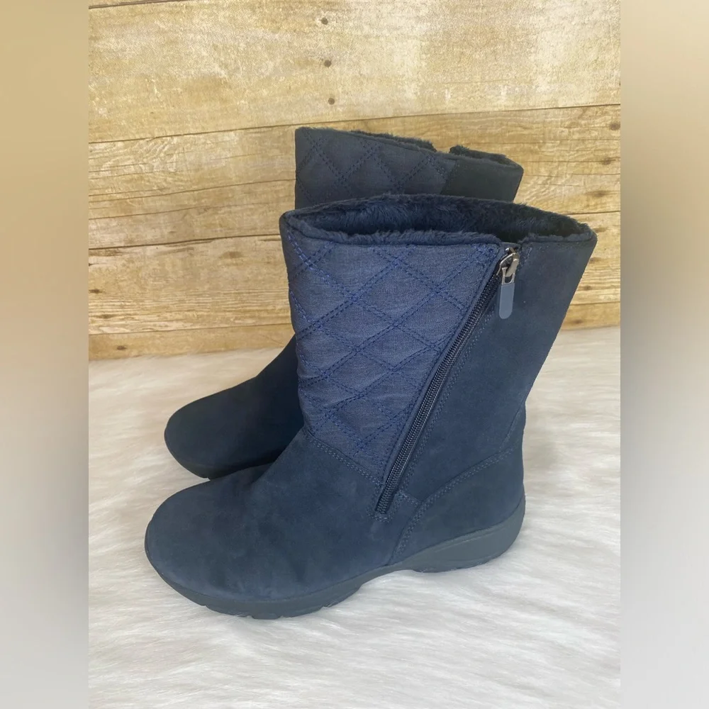 Lands End Womens Size 8D Blue Quilted Suede All Weather Zip Boots